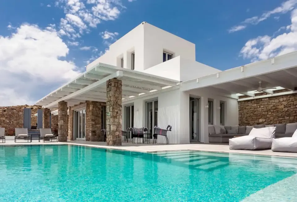 Elia Epic Twin in Mykonos