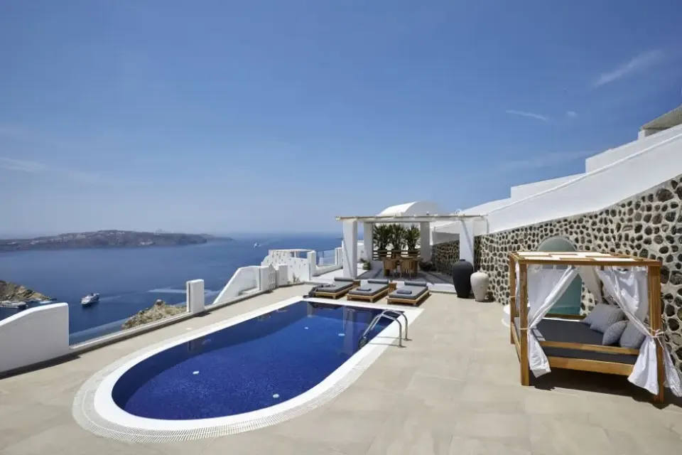 Aphrodite in Santorini