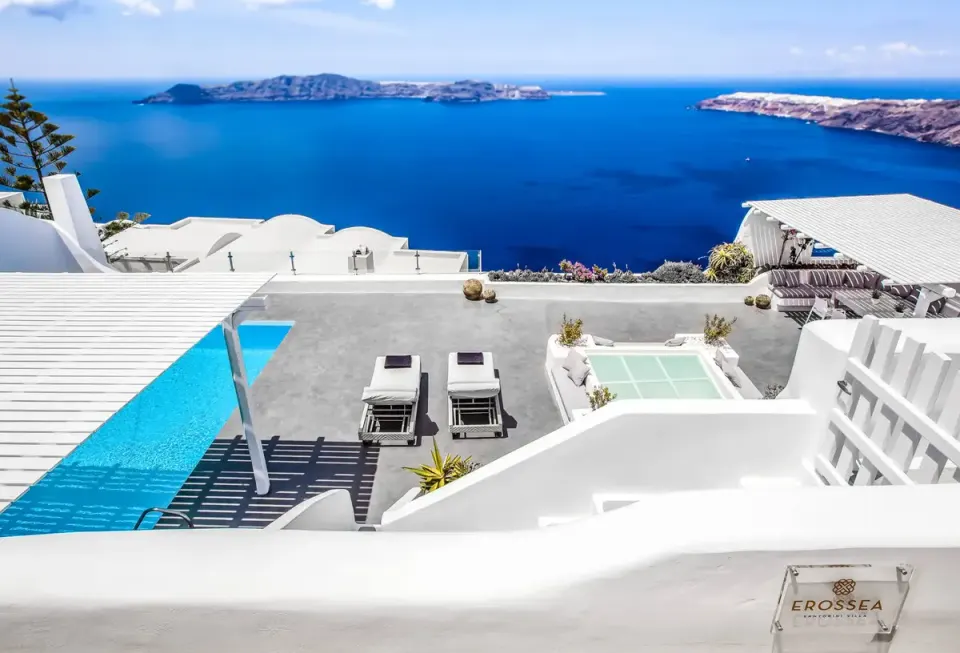 Erossea in Santorini