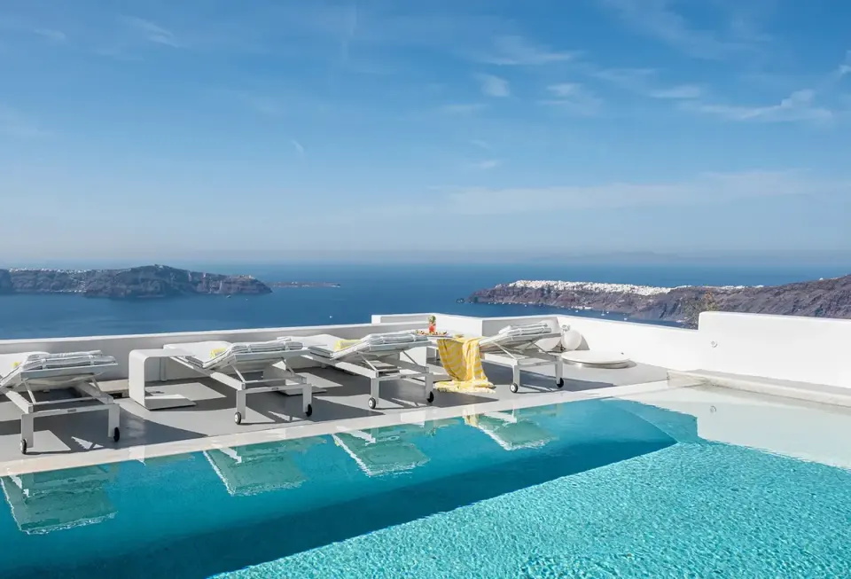 Grace in Santorini