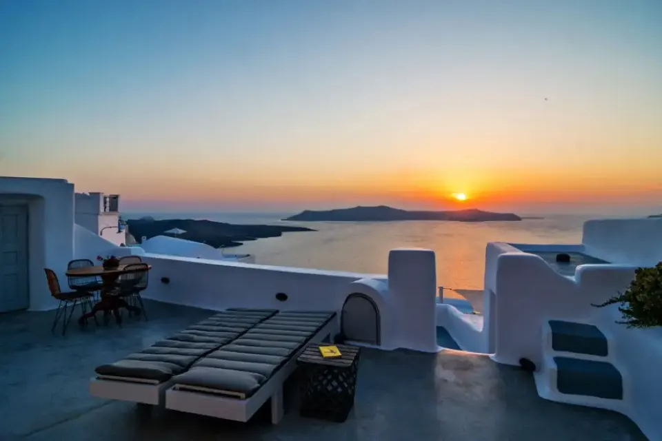 Iokasti in Santorini