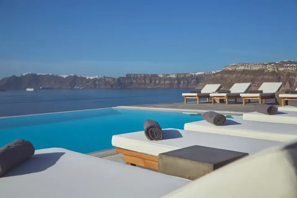 Naomi in Santorini