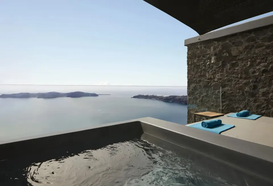 Wellness Four in Santorini