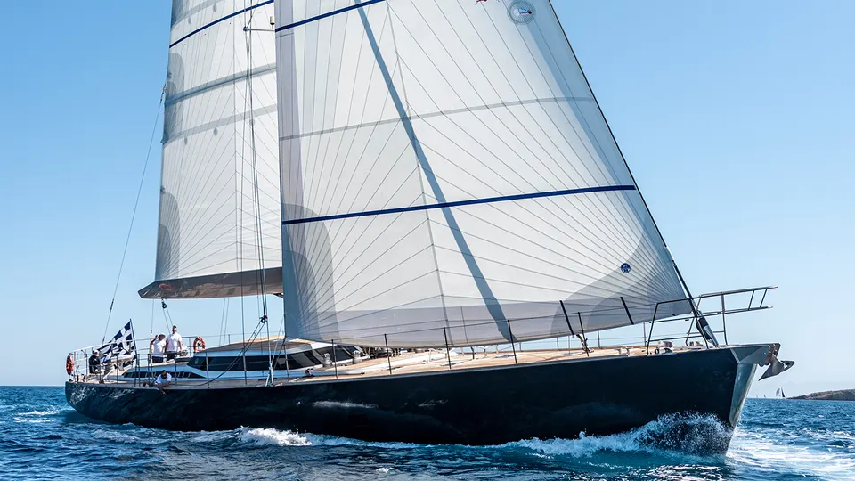 BLACK LION private yacht charter
