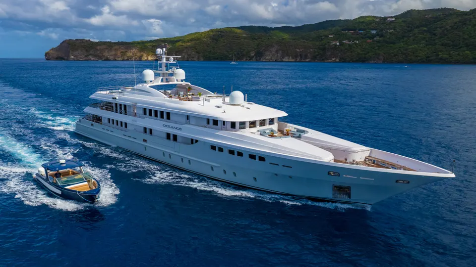 OCEANOS private yacht charter