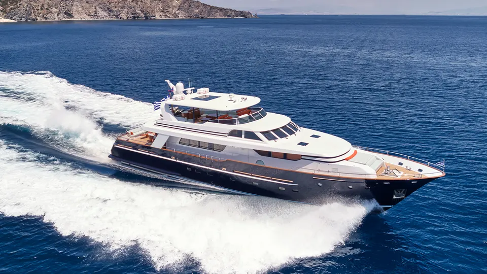 MIA ZOI private yacht charter