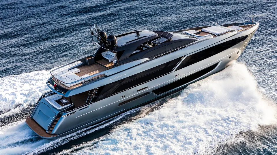 DON'T WORRY private yacht charter