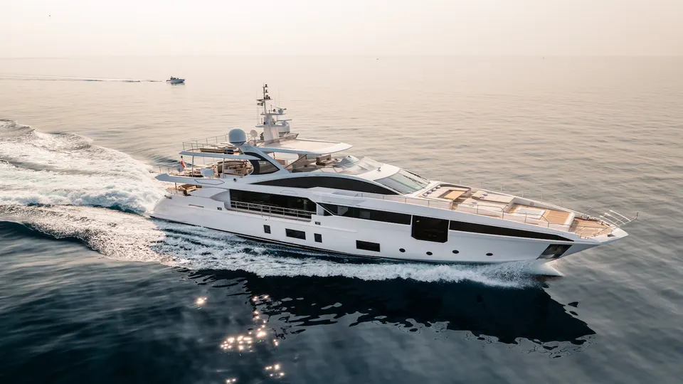 OWO private yacht charter