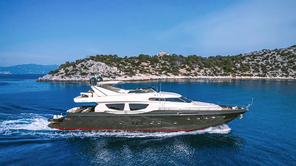 SEAS THE DAY private yacht charter